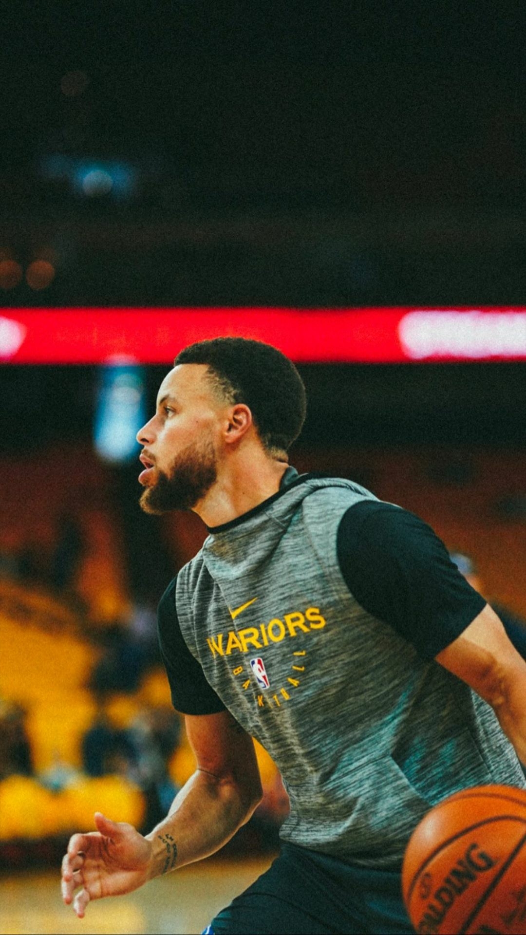 杜篮特篮下强打稳定胜局（杜兰特内线强攻锁定胜局）