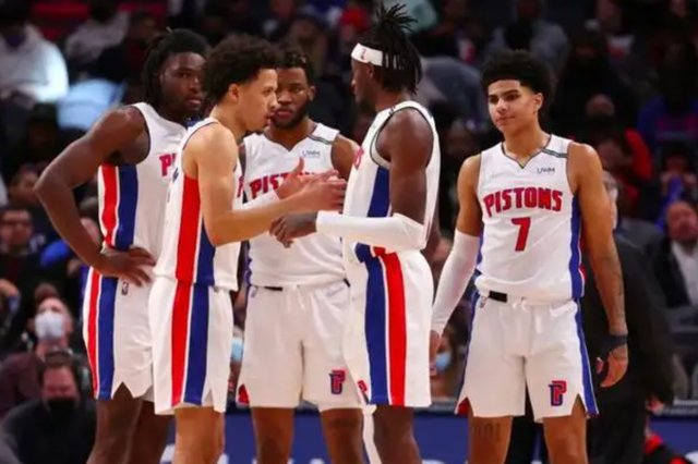 环足奖年度最佳前锋候选：哈兰德、姆巴佩、亚马尔在列（环足奖年度最佳前锋入围名单：哈兰德、姆巴佩、亚马尔）