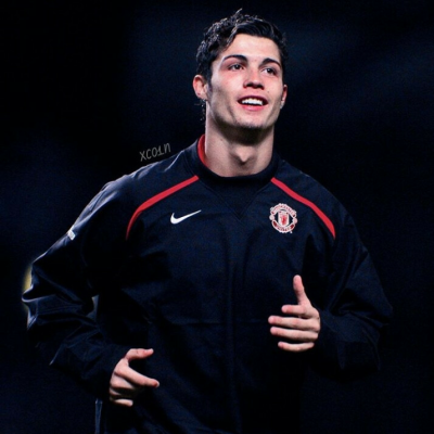 利物浦官方：战毕包将首次穿新主场球衣，社区盾穿新客场球衣（利物浦官宣：战毕尔巴鄂首穿新主场球衣，社区盾披全新客场战袍）