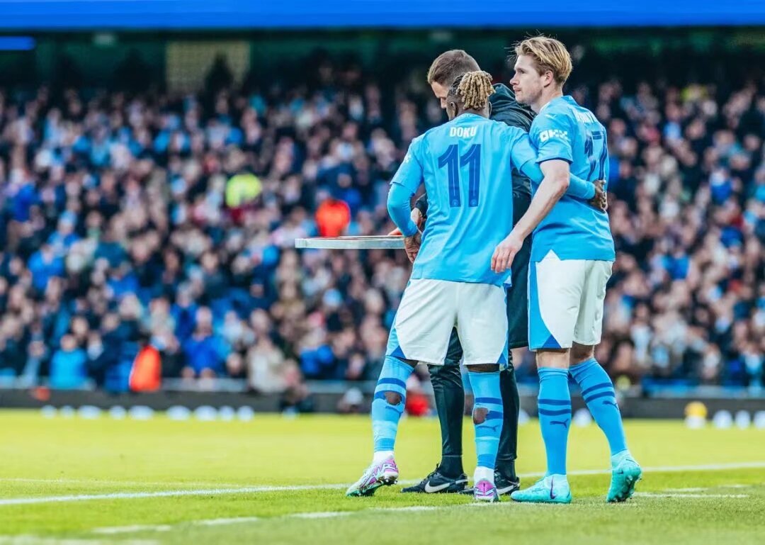 为纪念马拉多纳去世五周年，巴塞罗那阿根廷领事馆举办艺术展（阿根廷驻巴塞罗那领事馆举办艺术展纪念马拉多纳逝世五周年）