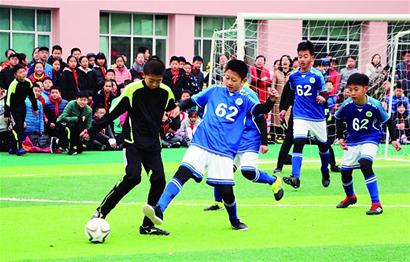 意甲俱乐部球衣胸前广告赞助费TOP10：米兰双雄3000万并列第1（意甲球衣胸前赞助费前十：米兰双雄以3000万并列榜首）