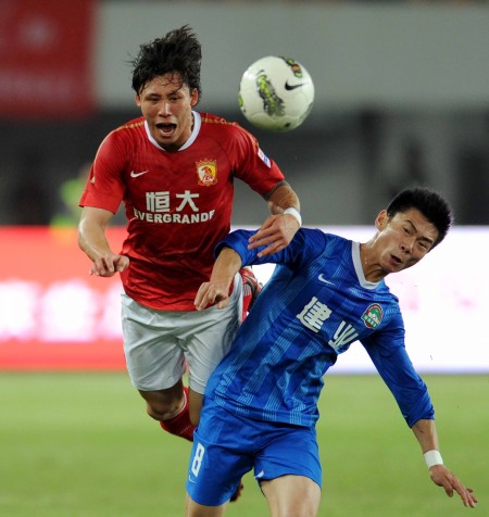 西甲：巴萨客场3-1战胜赫罗纳（西甲：巴萨做客3比1力克赫罗纳）