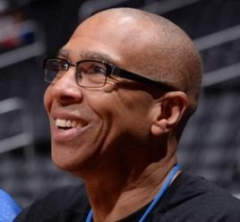 贝尔戈米盛赞法布雷加斯：他从不踢0-0的比赛，执教理念正确（贝尔戈米称赞法布雷加斯：拒绝0-0，他的执教思路是对的）