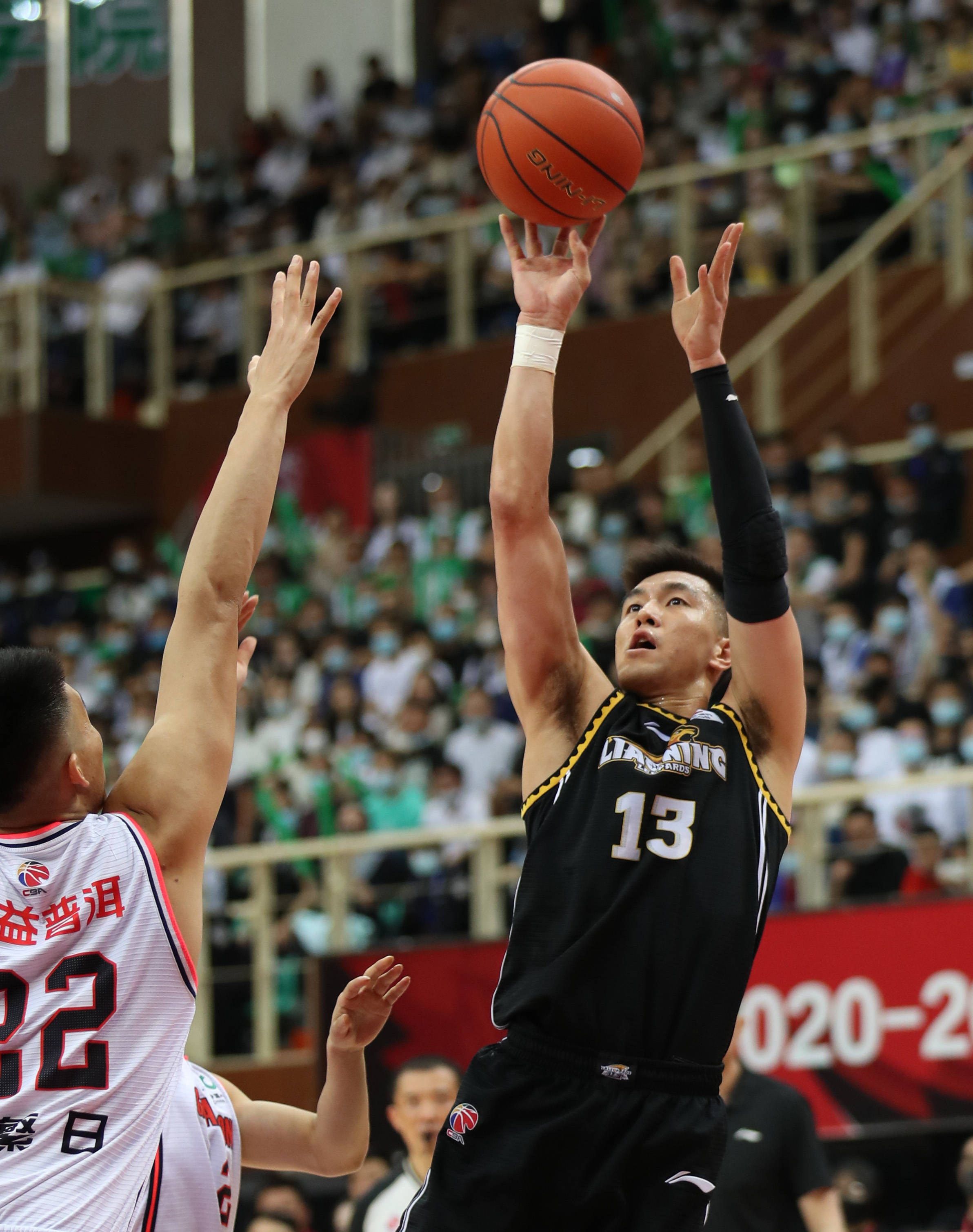 遗憾空砍！小波特狂飙7记三分，轰下赛季新高的32分（苦战空砍！小波特飙进7记三分，轰赛季新高32分仍难救主）