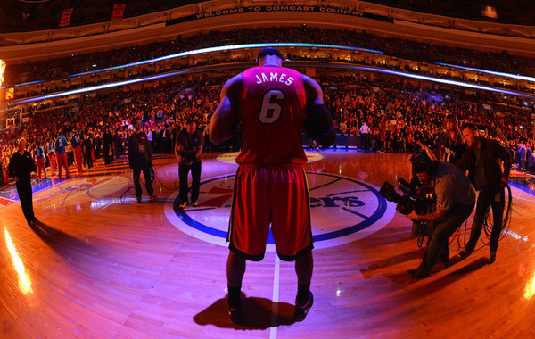 中足联发布2025赛季职业联赛数据：三级联赛累计观众近900万（2025赛季职业联赛数据出炉：中足联称三级联赛观赛人次近900万）