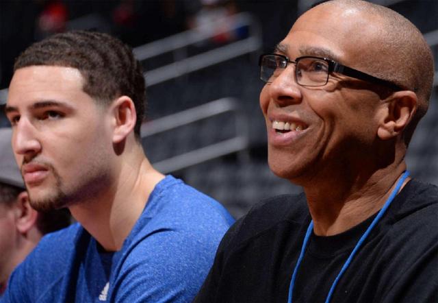 哥伦比亚小将奥罗斯科和曼联梯队训练，年满18岁后正式加盟（哥伦比亚新星奥罗斯科随曼联梯队合练，满18岁后正式签约加盟）